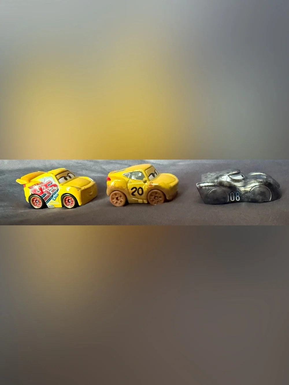 Disney Cars Mini Racers: Gold Rusteze McQueen, Cruz Ramirez, & Datz Jammin